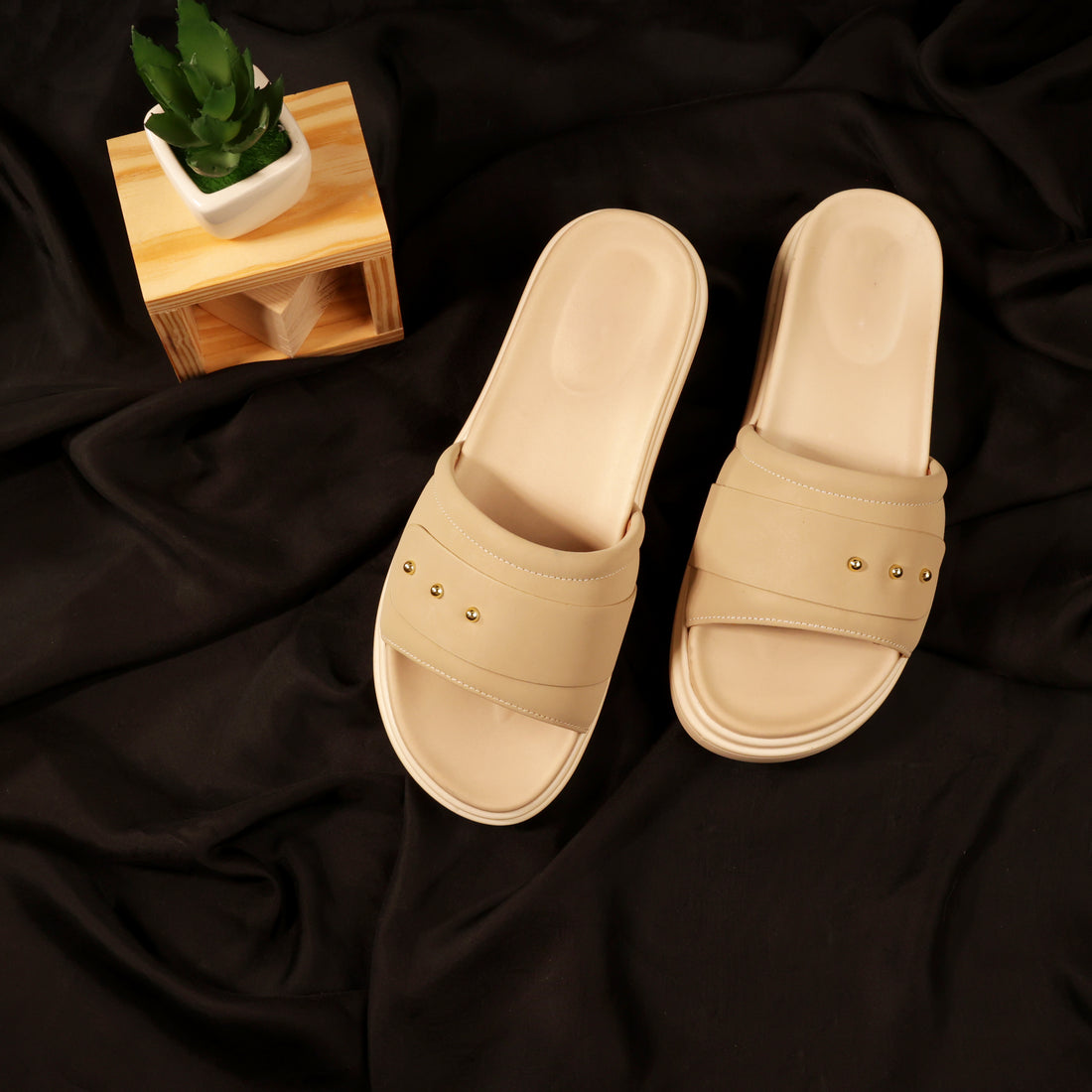 Women Medicated Slipper 3D-BEIGE