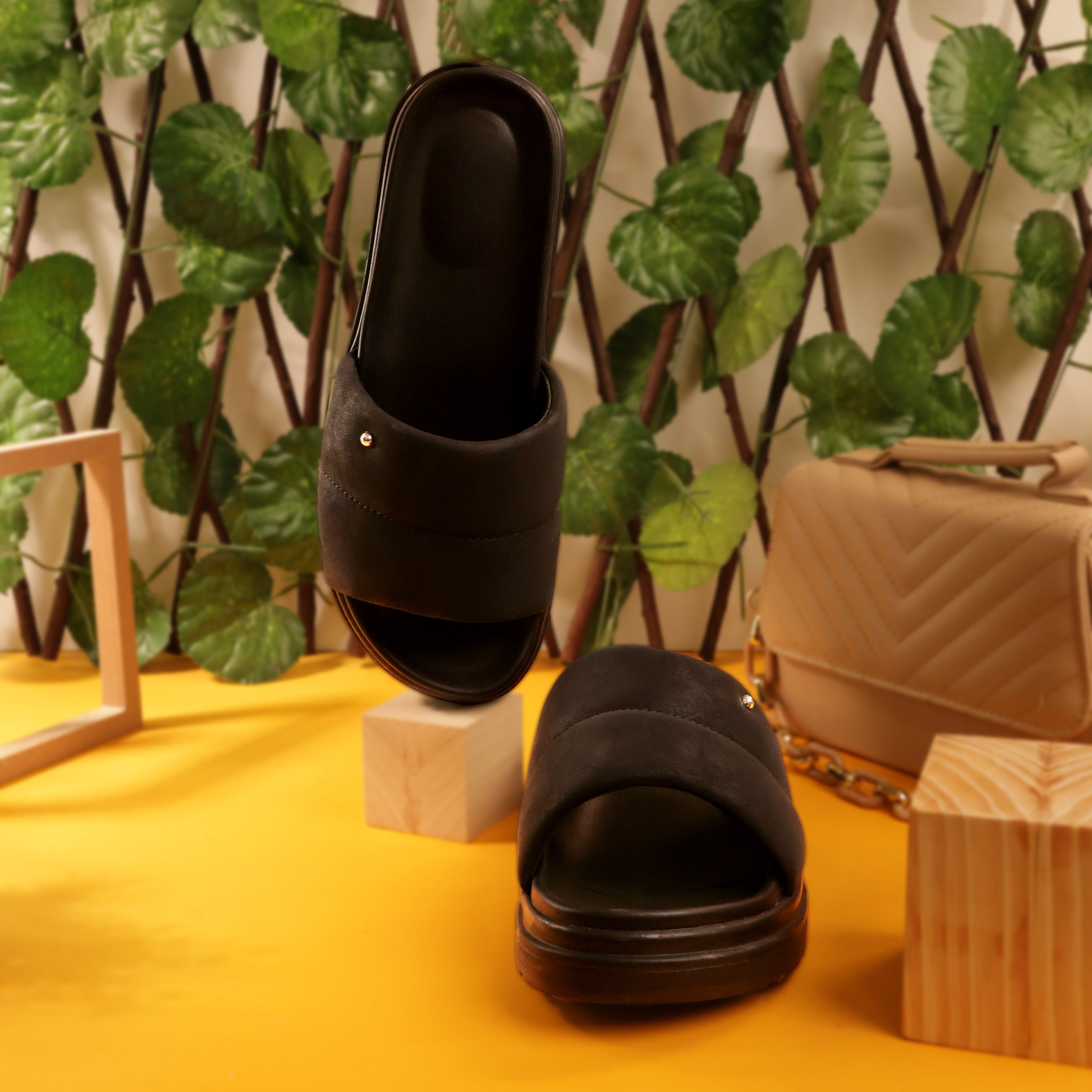 Women Medicated Slipper 1D-BLK