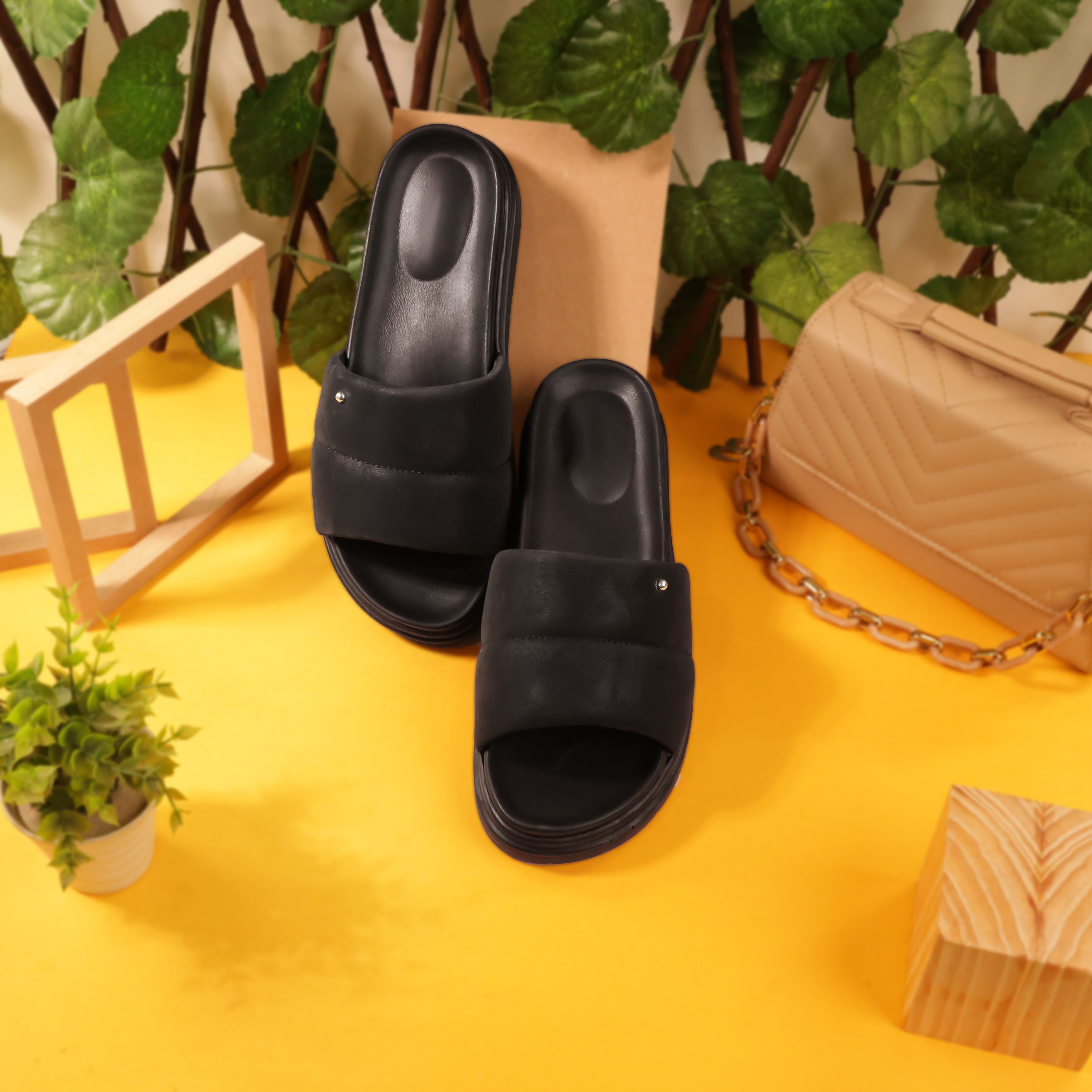 Women Medicated Slipper 1D-BLK